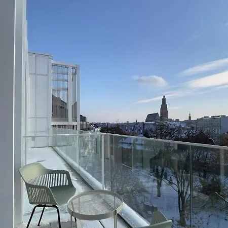 Apartment Up'arts