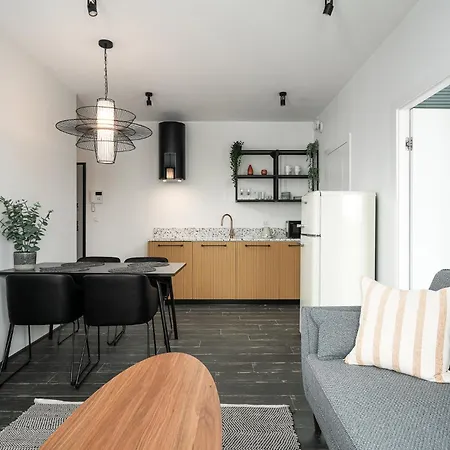 Up'arts Apartament *