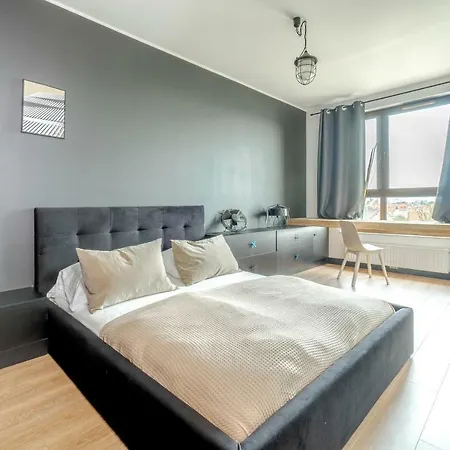 Up'arts * فروتسواف