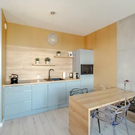 Apartment Up'arts *